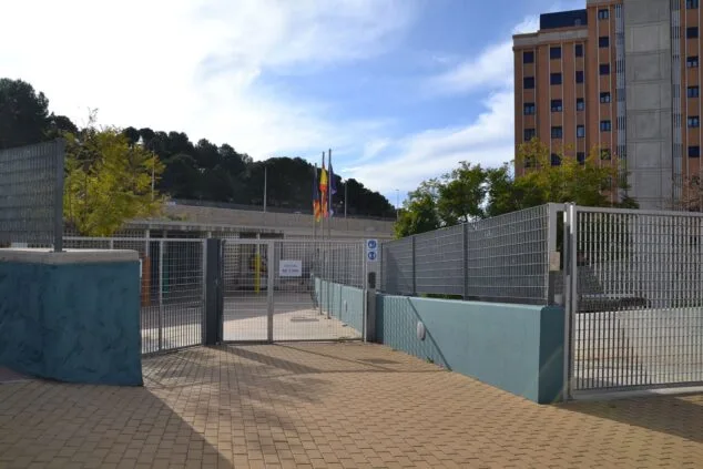 Imagen: Imagen exterior del Colegio Mediterrani de Calp