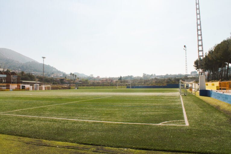 Campo de fútbol del polideportivo de Benitatxell