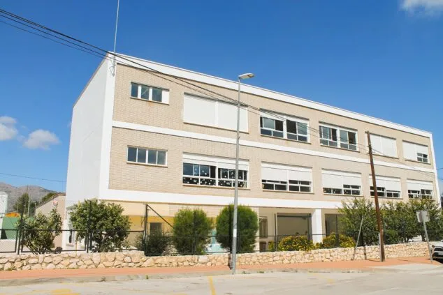 colegio hispanitat orba
