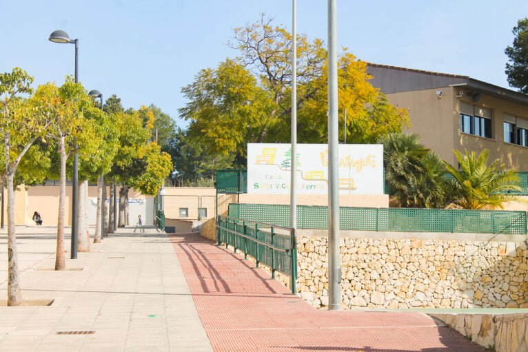 Exterior del CEIP Sant Vicent Ferrer de Teulada