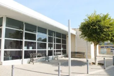 Exterior del consultorio médico de Benitatxell