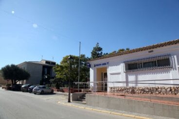 Exterior de las dependencias de la Policía Local de Els Poblets
