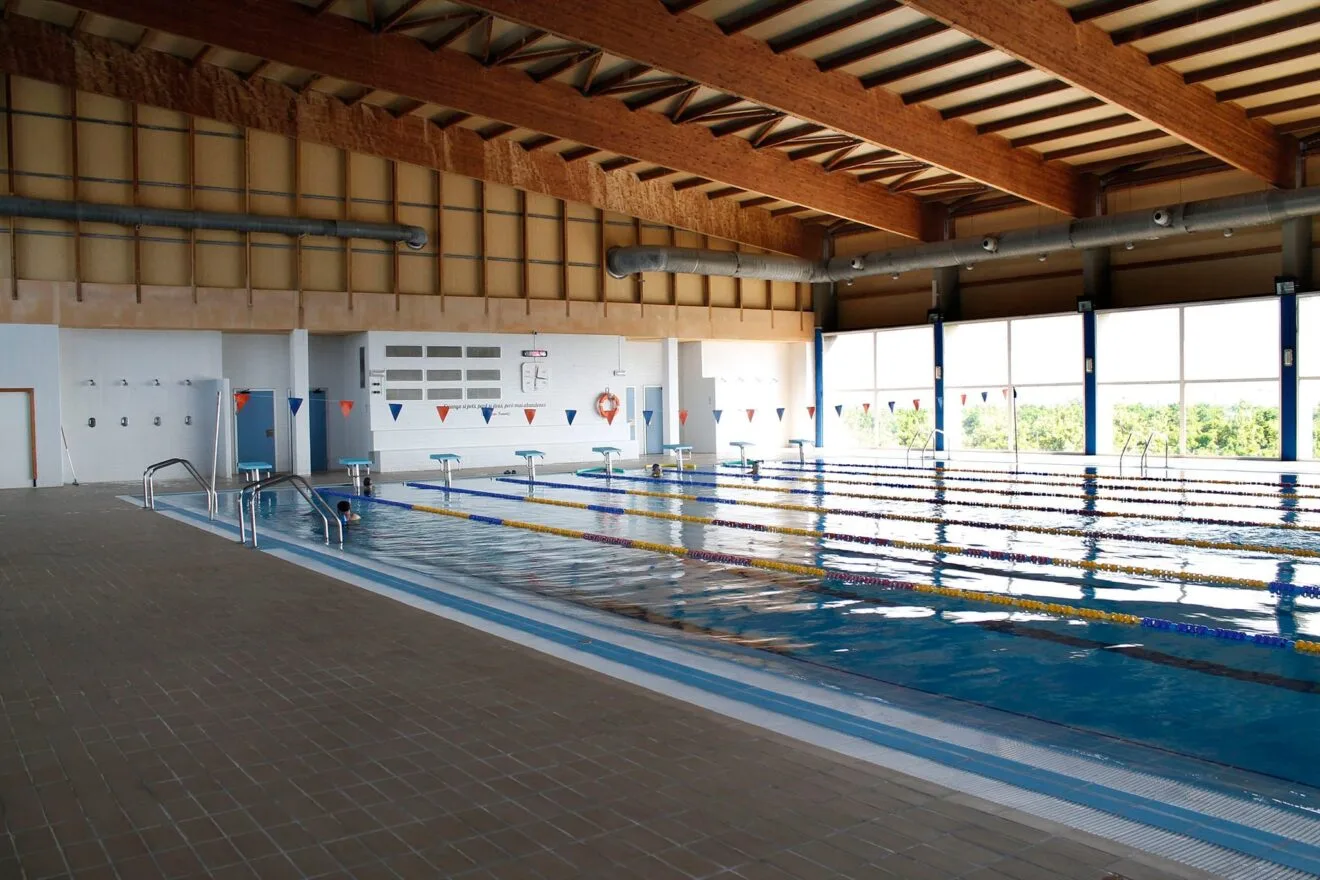 Piscina cubierta de Pego