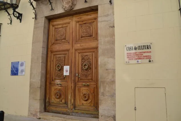 acceso casa cultura pego