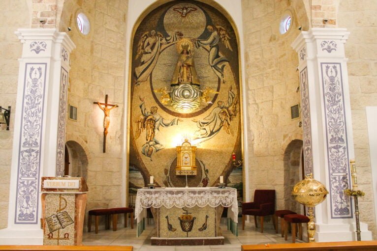 Altar de la Iglesia de Nuestra Señora de los desamparados de Moraira