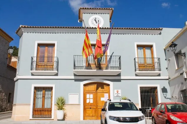 ayuntamiento tormos