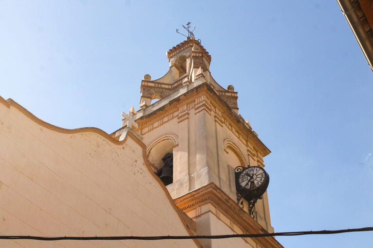 Campanario de la iglesia de San Sebastián Mártir de Sagra