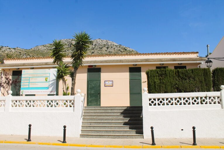 Centre Cultural de Sanet i Negrals, donde se encuentra la biblioteca