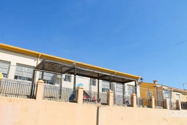 colegio la muntanyeta sanet i negrals