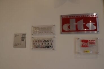 Indicaciones en el Auditorio de Calp