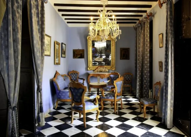 interior de la casa museo abargues comunitatvalenciana