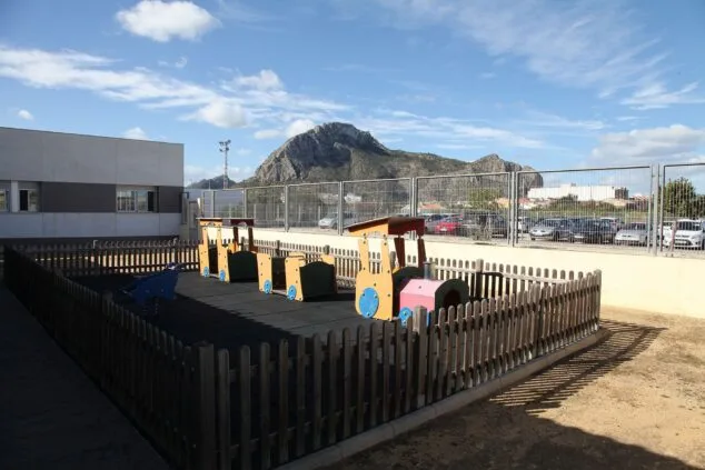 patio escoleta infantil penyarroja el verger