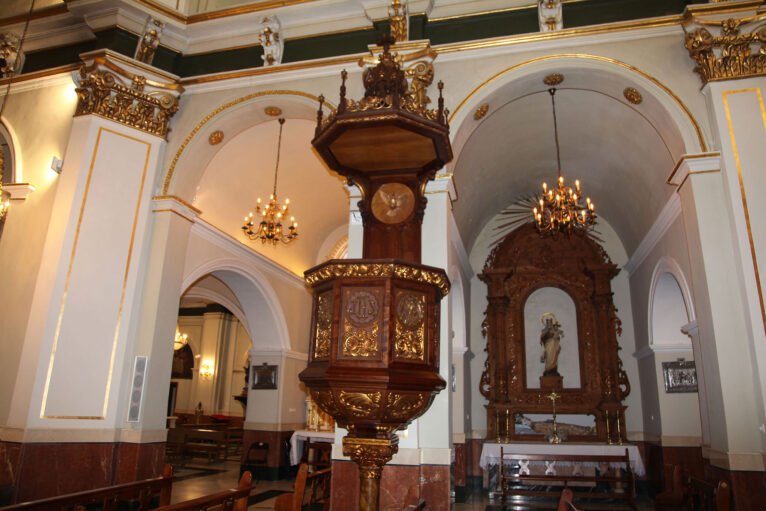 Púlpito de la Iglesia de Santa Ana de Ondara