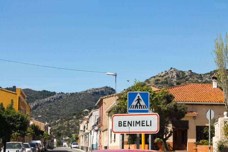 Entrada a Benimeli