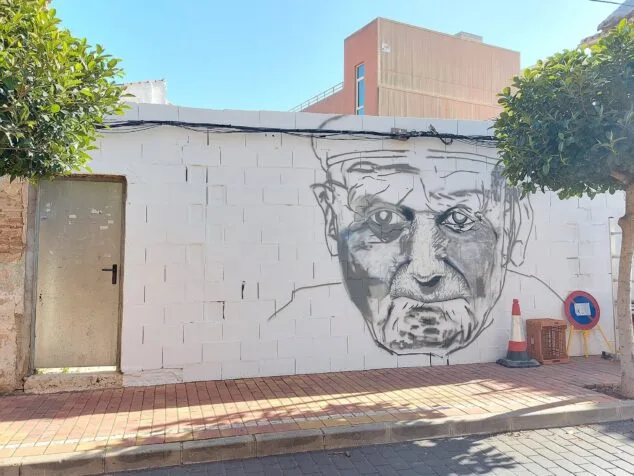 El arte urbano llena de vida y color las paredes y fachadas de Ondara 5 olivencia 2 art urba ondara