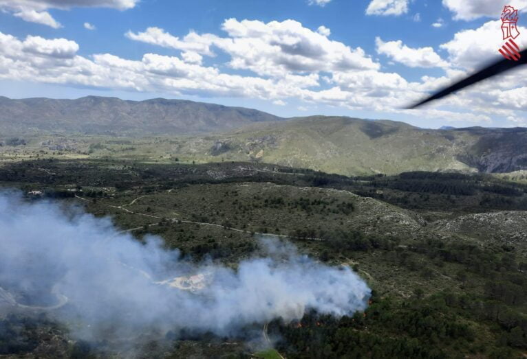 Imagen aérea del incendio