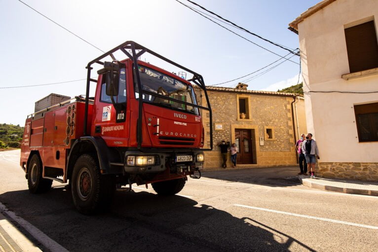 Bomberos incendio Alcalalí. Imagen: Fran Martínez