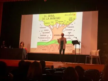 conferencia amadem sobre ansiedad y estres