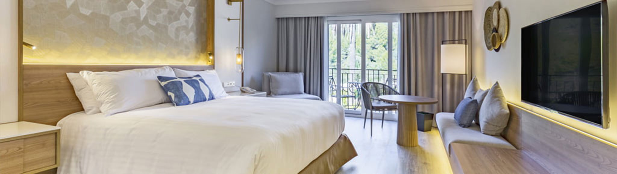 Dormitorio en Hotel Dénia Marriott La Sella Golf Resort & Spa