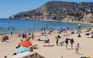 Playa de Calp este fin de semana. Imagen: Adrián Rabanal