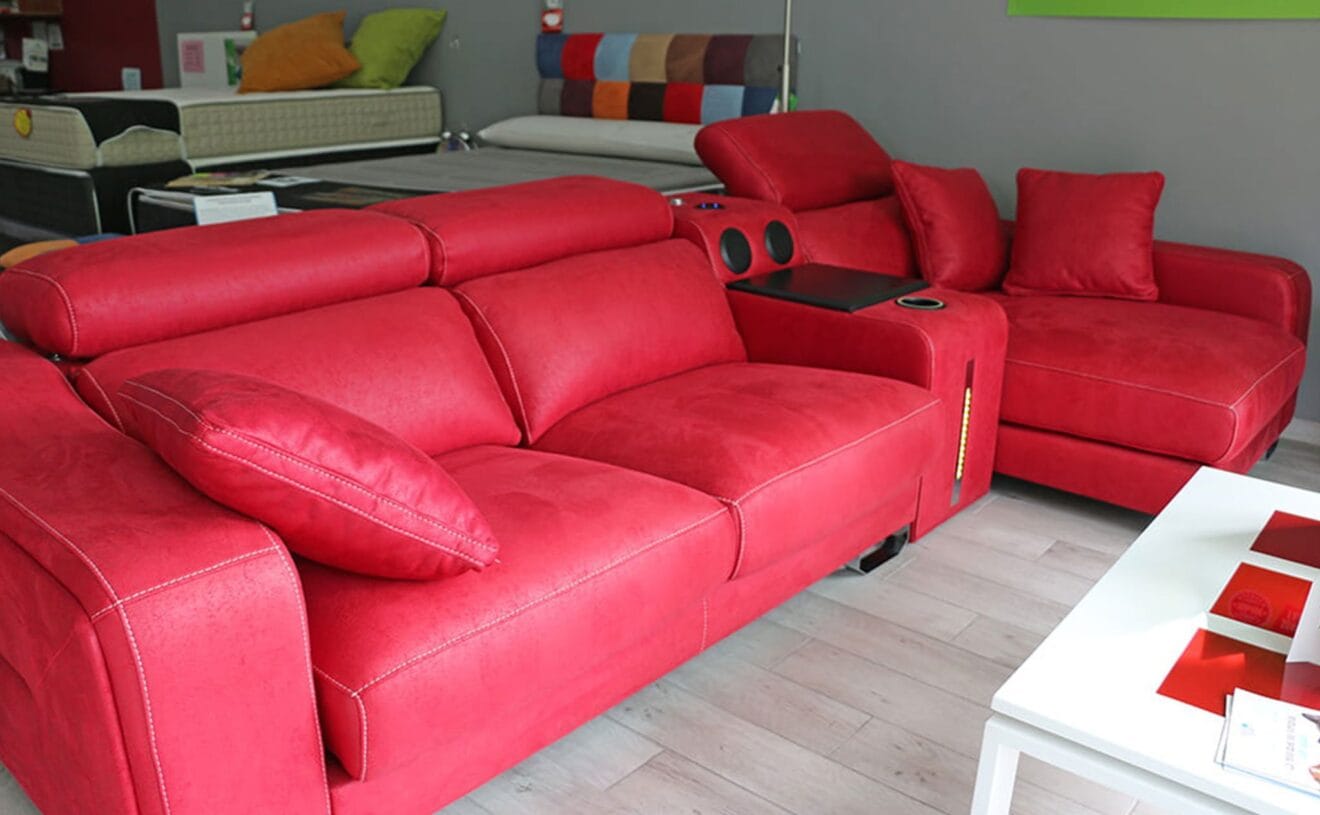 Sofá en tono rojo  - OK Sofás