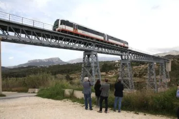 Tram a su paso por Benissa
