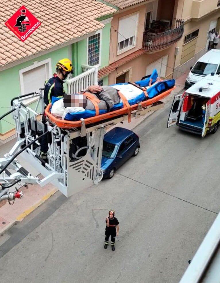 Gran dispositivo de bomberos en El Verger