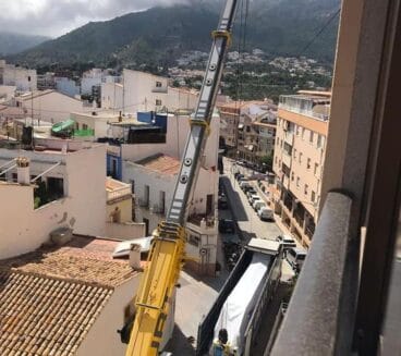 Llegan las escaleras mecánicas a Calp