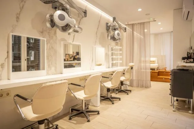 peluqueria en denia the reference studio 1
