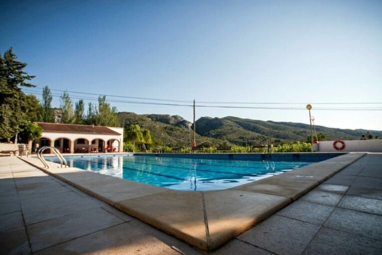 Piscina de La Vall de Gallinera