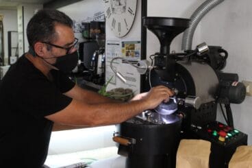 Tomar café en Calpe – La Nueva Oficina