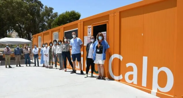 Ana Sala muestra su "desilusión, decepción y humillación a los calpinos" porque Generalitat no atiende la demanda de un segundo Centro de Salud 1 Imagen: Visita al Consultorio de la Fossa Calp