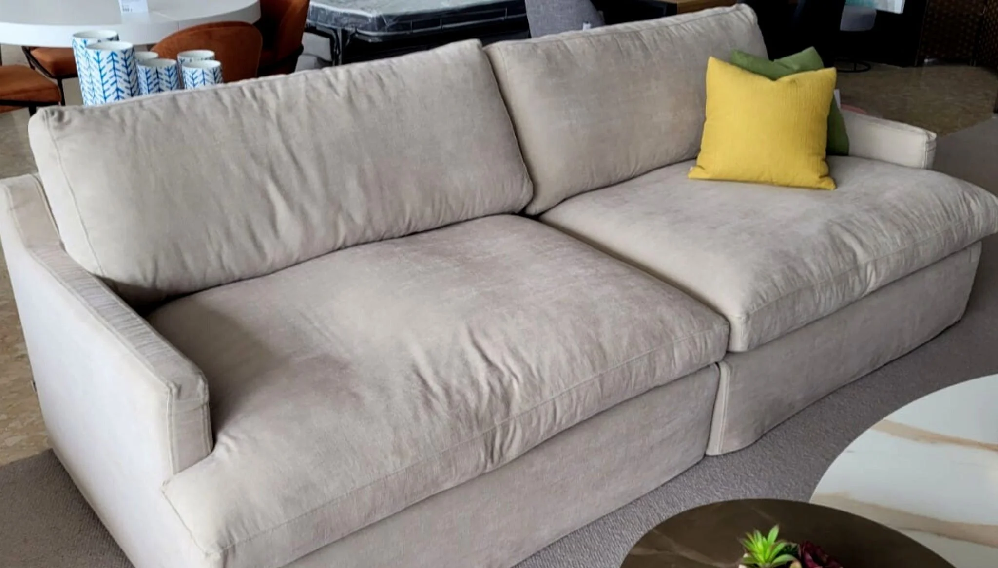 Encuentra tu sofá ideal en Housit