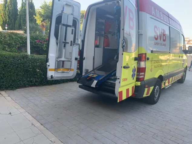 Imagen: Foto archivo Ambulancia de Servicio Vital Básico