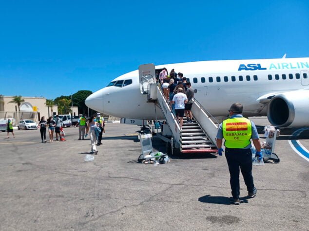 Imagen: Menores españoles repatriados de Malta