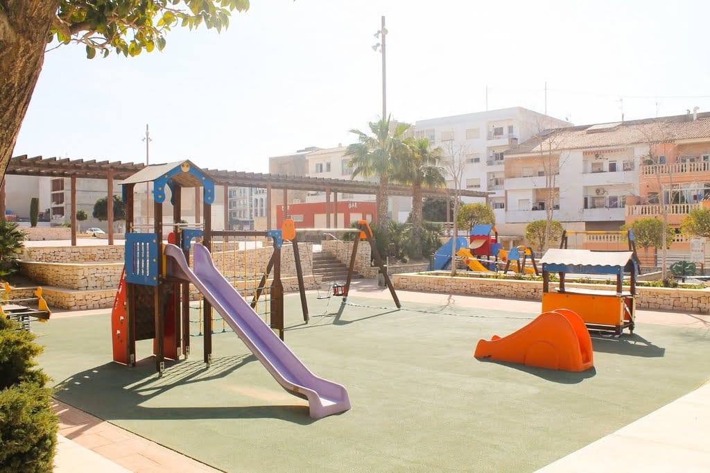 plaza vi centenari teulada moraira