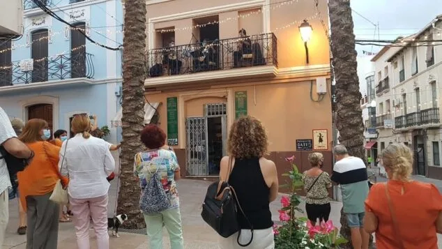 Imagen: II edición del ciclo Art al Balcó / Microconciertos en Calp