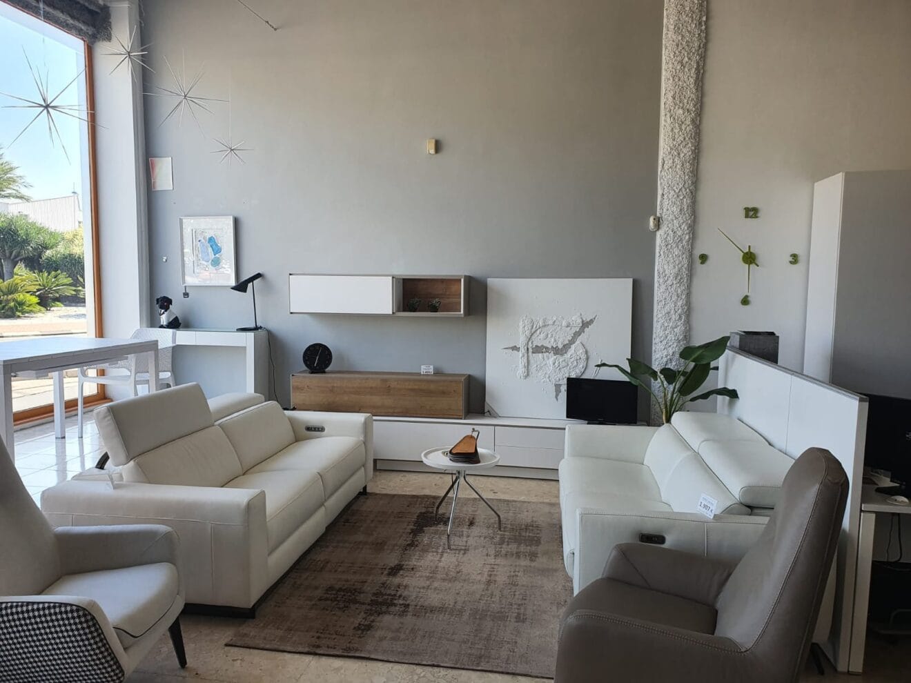 Tienda de muebles en Dénia – Housit