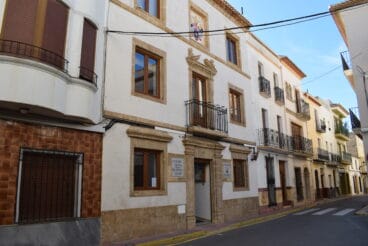 ayuntamiento de el poble nou de benitatxell