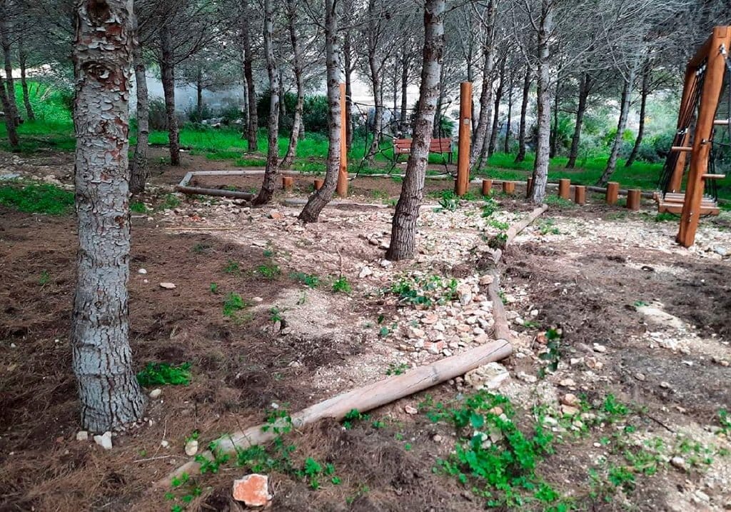 benitatxell zona verde kalmias