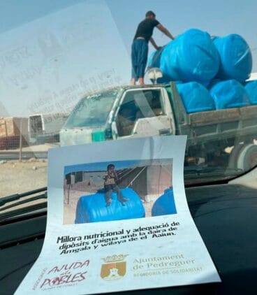 Depósitos agua para el Sáhara