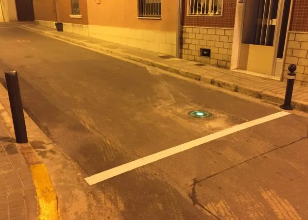 pilares automaticos retractiles en el casco historico de ondara