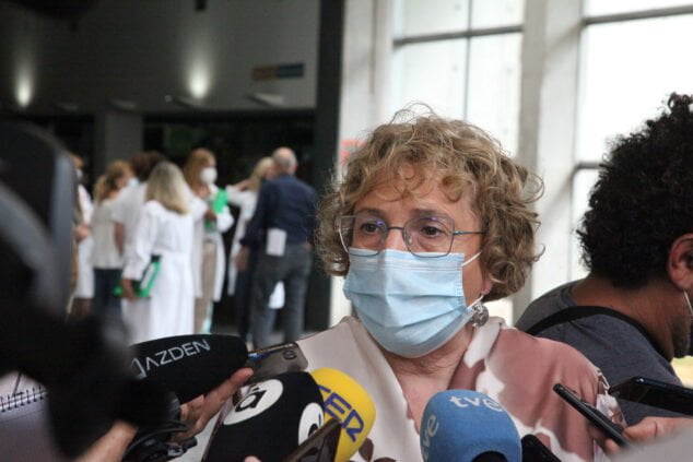 Imagen: Ana Barceló en el Hospital de Dénia