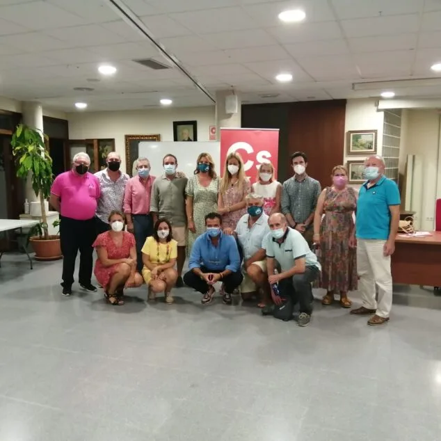 Imagen: Asamblea de Ciudadanos en Ondara con Teresa Ortiz