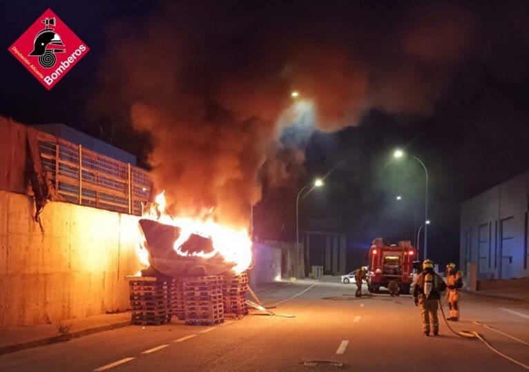 Incendio en calle Watt, Benissa