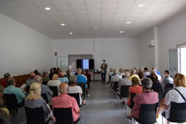 asamblea vecinal en benitatxell