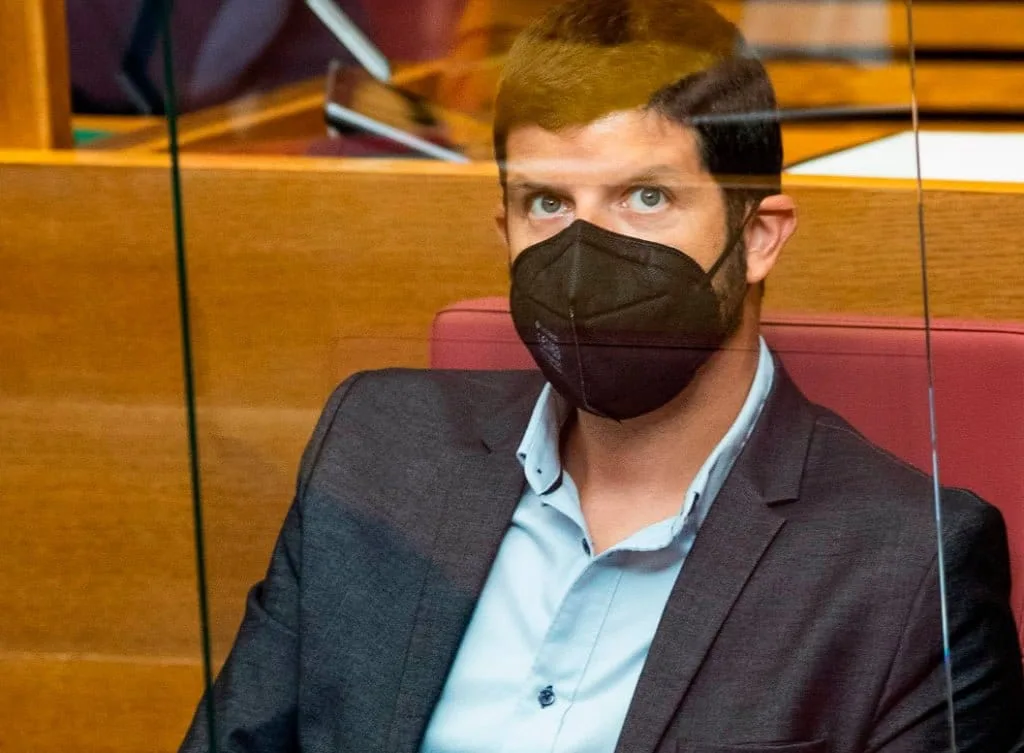 carlos esteve diputado compromis cortes valencianas