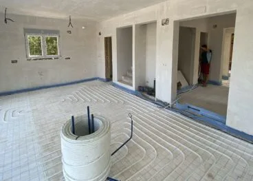 Interior de vivienda de obra nueva con Quitec
