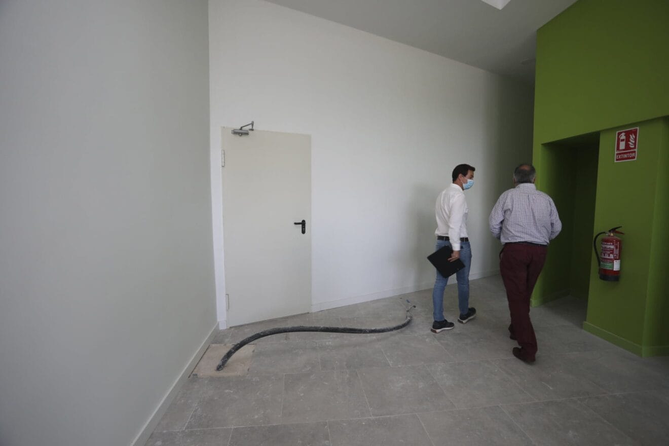 Visita y control del Espai Jove de Ondara
