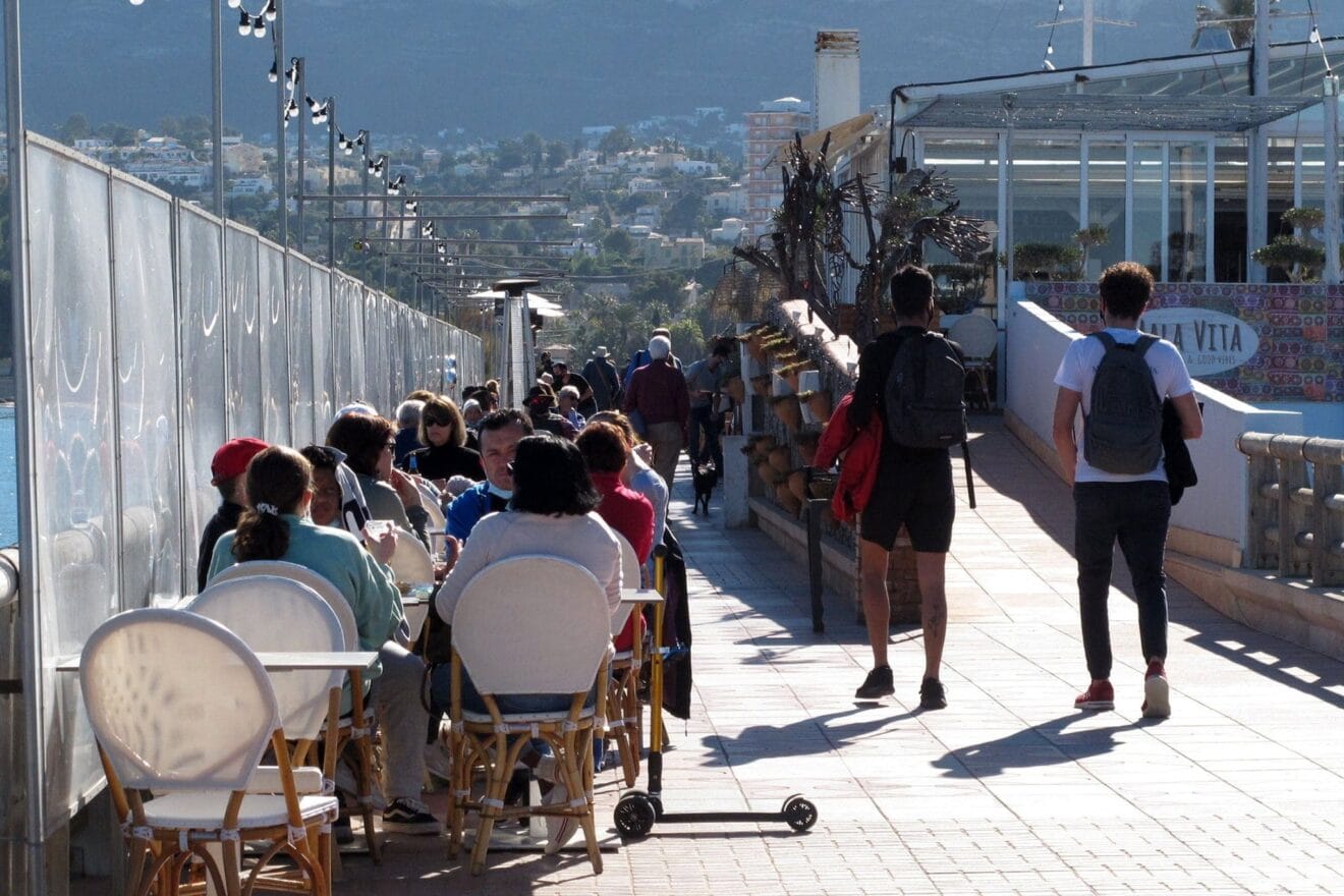 Ambiente terrazas Marina de Dénia
